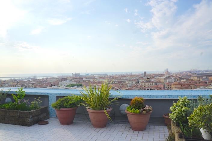 Image No.19-2 Bed Apartment for sale