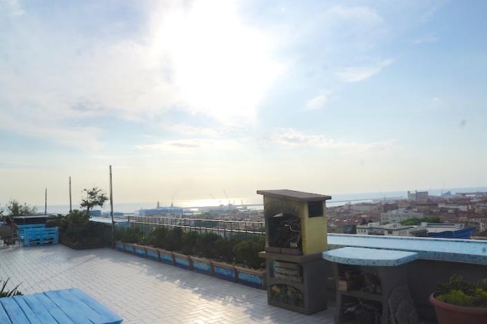 Image No.22-2 Bed Apartment for sale