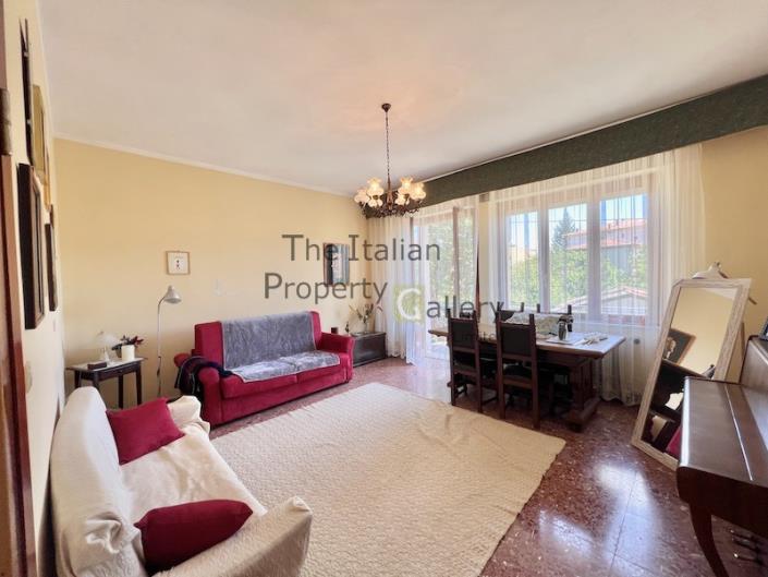 Image No.2-3 Bed Apartment for sale