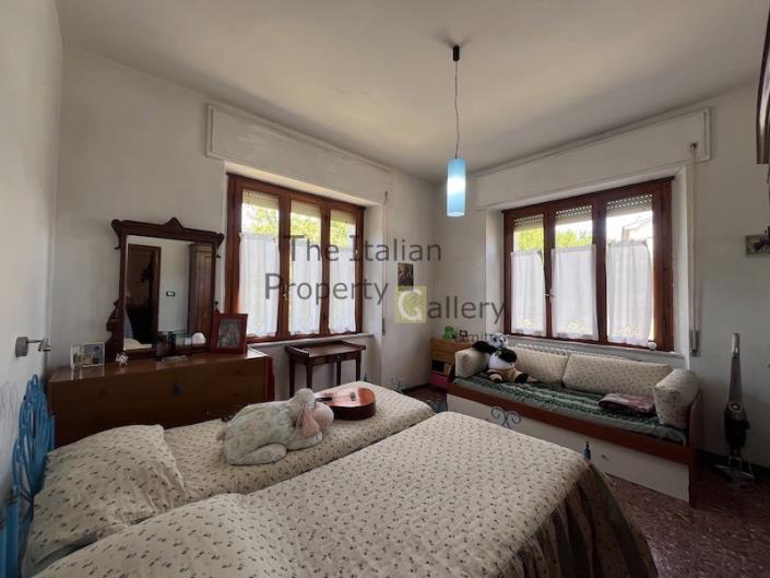 Image No.19-3 Bed Apartment for sale