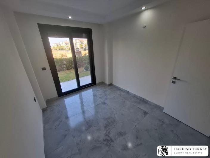 Image No.23-2 Bed Apartment for sale