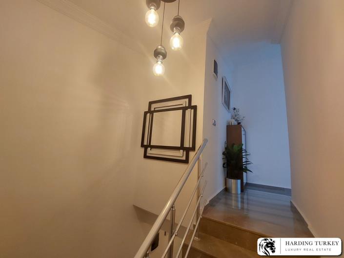 Image No.11-3 Bed Duplex for sale