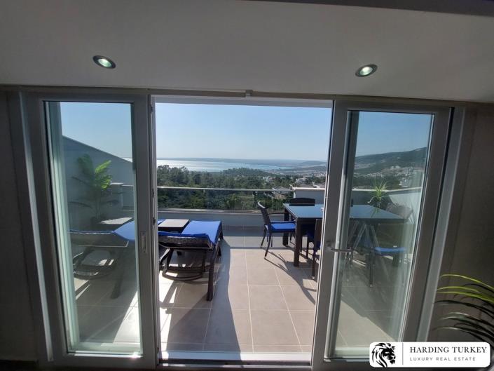 Image No.34-3 Bed Duplex for sale