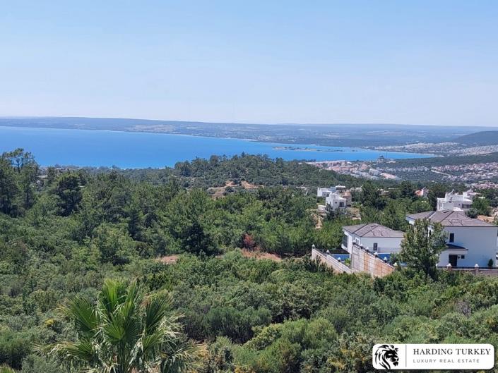 Image No.52-3 Bed Duplex for sale