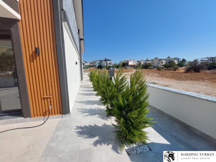 Image No.6-3 Bed Semi-Detached for sale