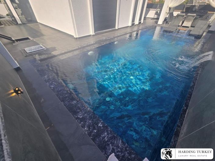 Image No.9-4 Bed Villa / Detached for sale