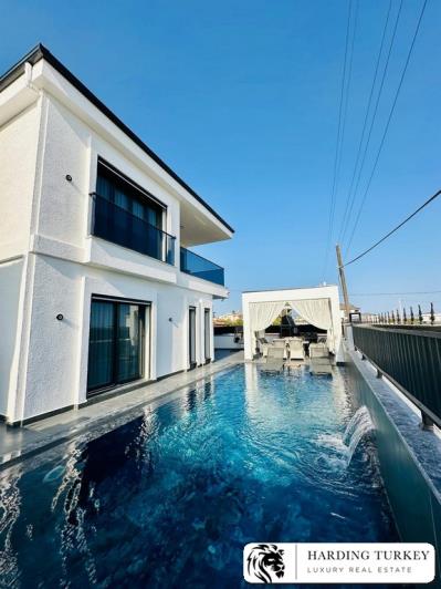 Image No.34-4 Bed Villa / Detached for sale