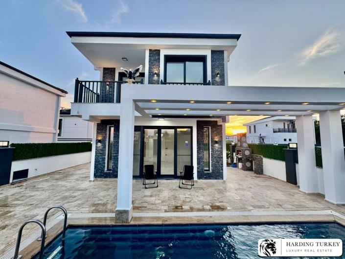 Image No.7-3 Bed Villa / Detached for sale