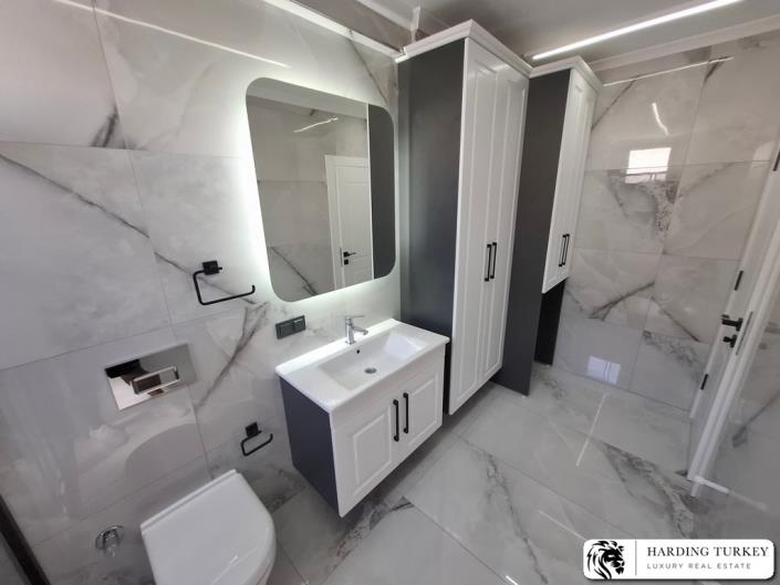 Image No.22-3 Bed Semi-Detached for sale