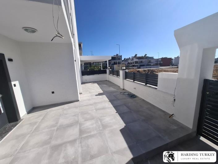 Image No.4-3 Bed Semi-Detached for sale