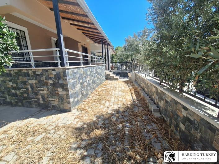 Image No.13-3 Bed Villa / Detached for sale