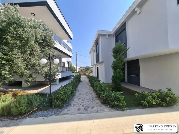 Image No.6-3 Bed Semi-Detached for sale