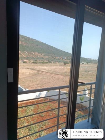 Image No.24-3 Bed Villa / Detached for sale