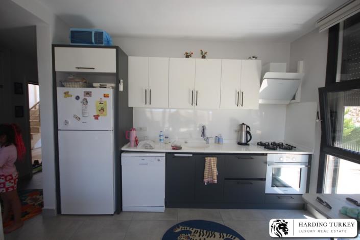 Image No.14-2 Bed Apartment for sale