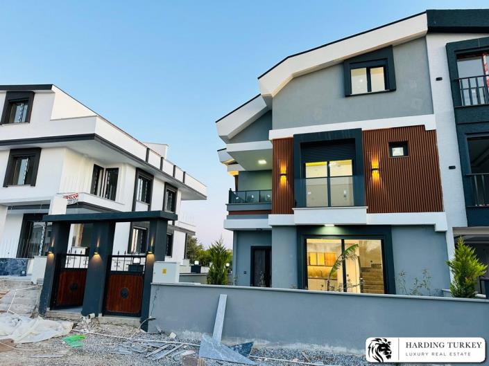 Image No.4-3 Bed Semi-Detached for sale