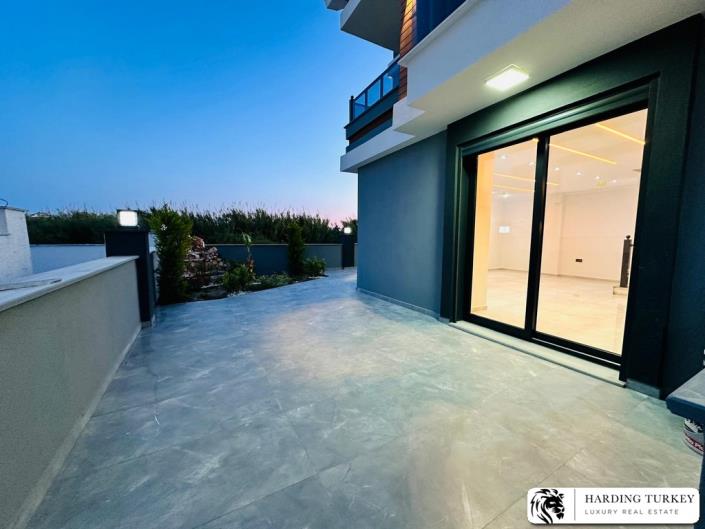 Image No.10-3 Bed Semi-Detached for sale