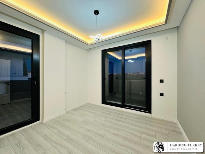 Image No.34-3 Bed Semi-Detached for sale