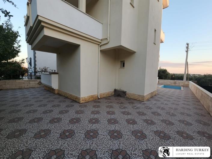 Image No.15-4 Bed Villa / Detached for sale