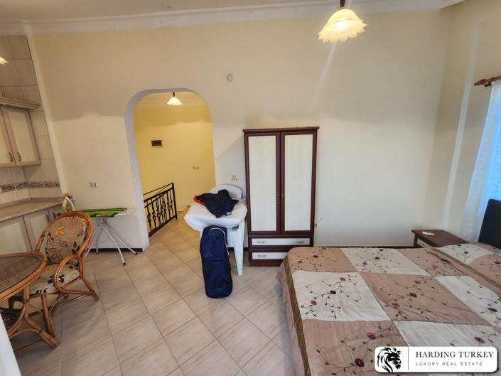 Image No.26-4 Bed Villa / Detached for sale