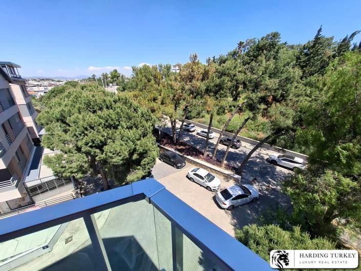 Image No.23-3 Bed Duplex for sale