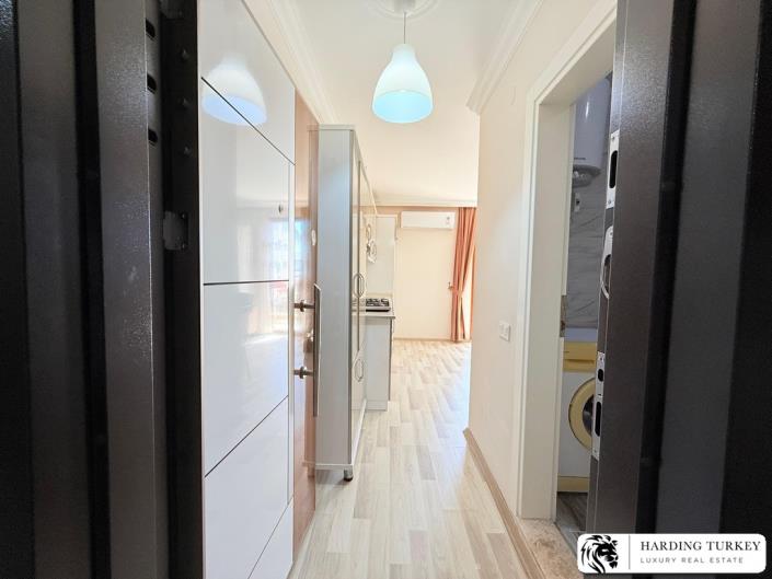 Image No.6-Studio for sale