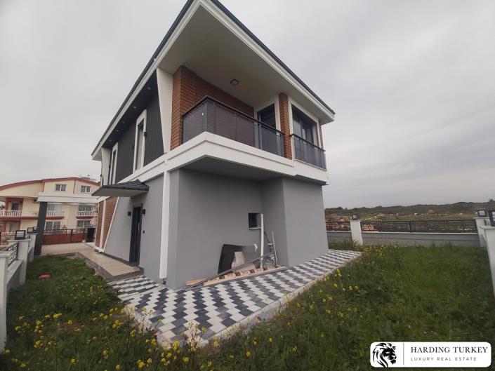 Image No.11-3 Bed Villa / Detached for sale