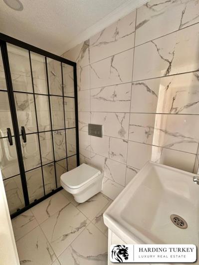 Image No.13-3 Bed Semi-Detached for sale