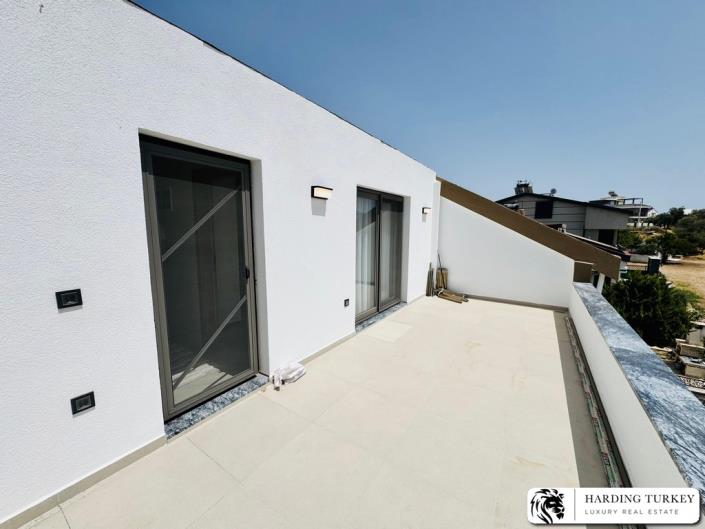 Image No.19-3 Bed Semi-Detached for sale