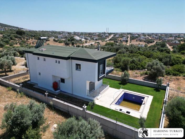 Image No.5-4 Bed Villa / Detached for sale