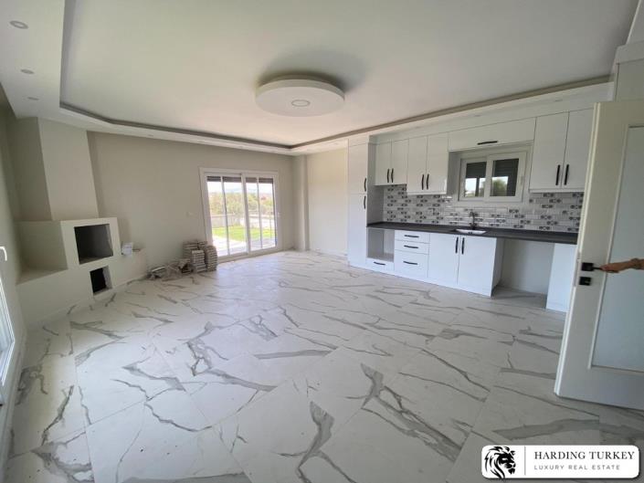 Image No.14-4 Bed Villa / Detached for sale