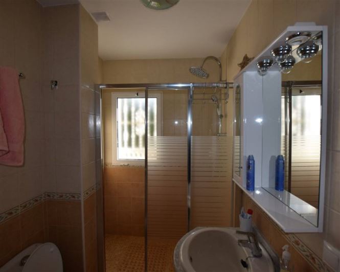 Image No.16-5 Bed Villa for sale