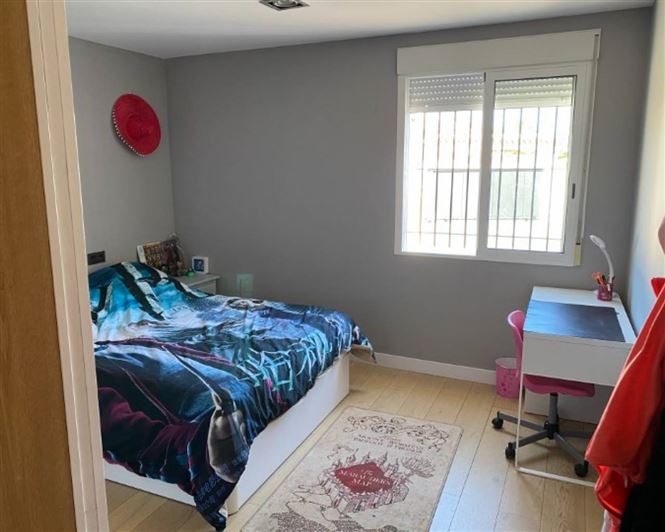 Image No.21-3 Bed Villa for sale