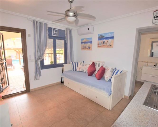 Image No.42-5 Bed Villa for sale