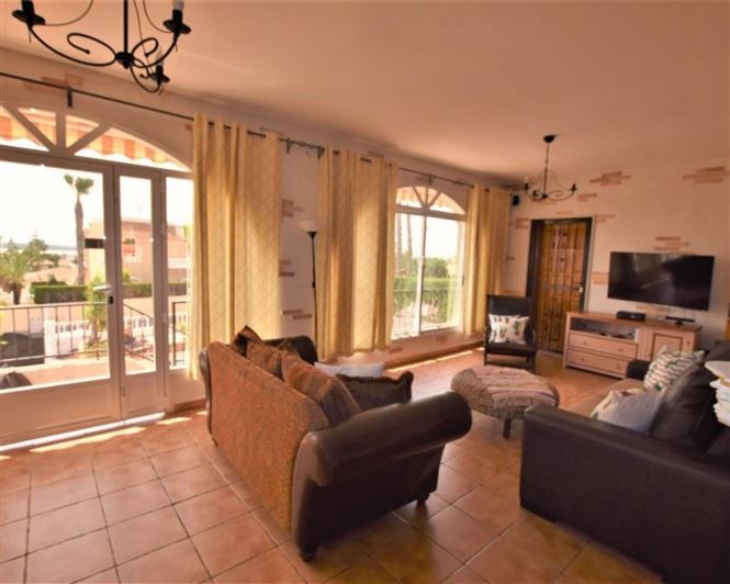 Image No.5-5 Bed Villa for sale