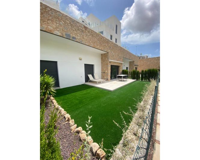 Image No.8-2 Bed Apartment for sale