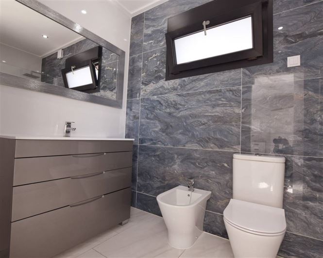 Image No.37-3 Bed Villa for sale