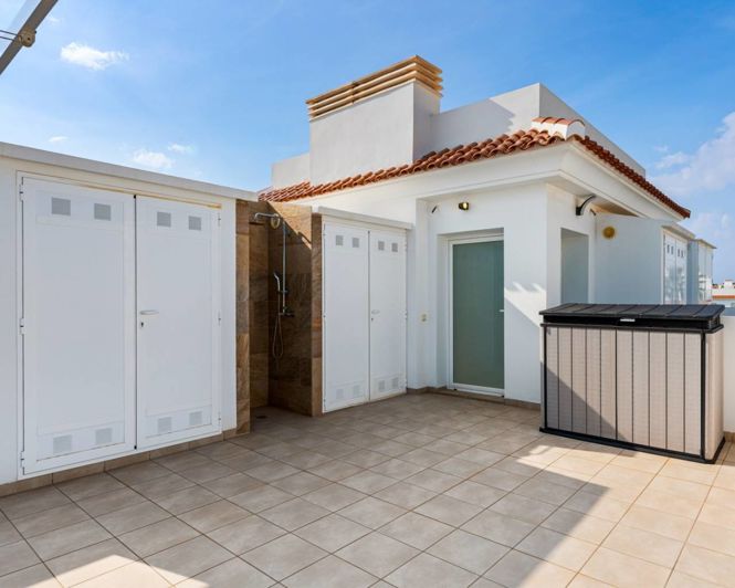 Image No.23-3 Bed Apartment for sale