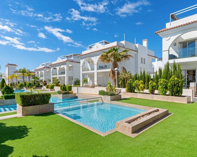 Image No.36-3 Bed Apartment for sale