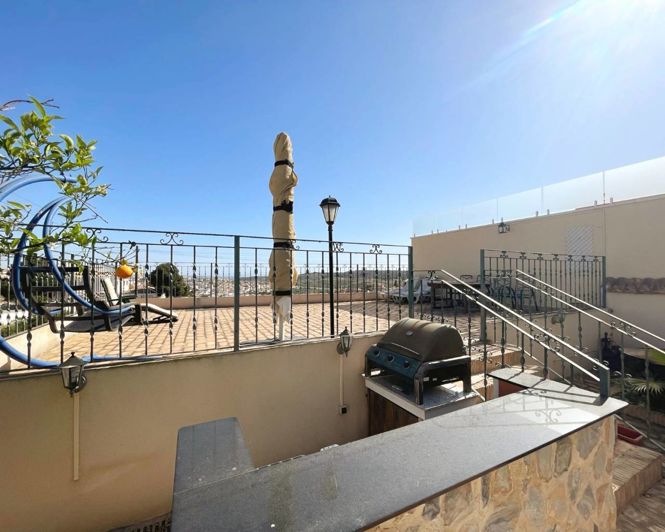 Image No.30-5 Bed Villa for sale