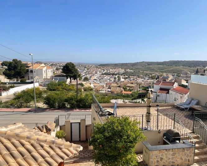 Image No.34-5 Bed Villa for sale