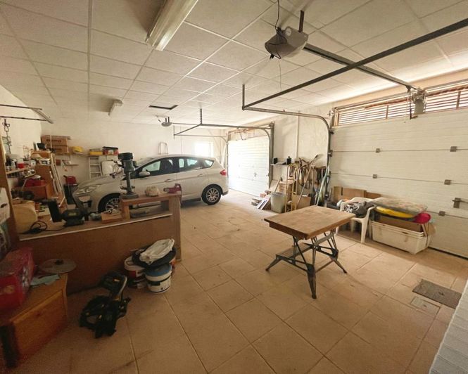 Image No.40-5 Bed Villa for sale