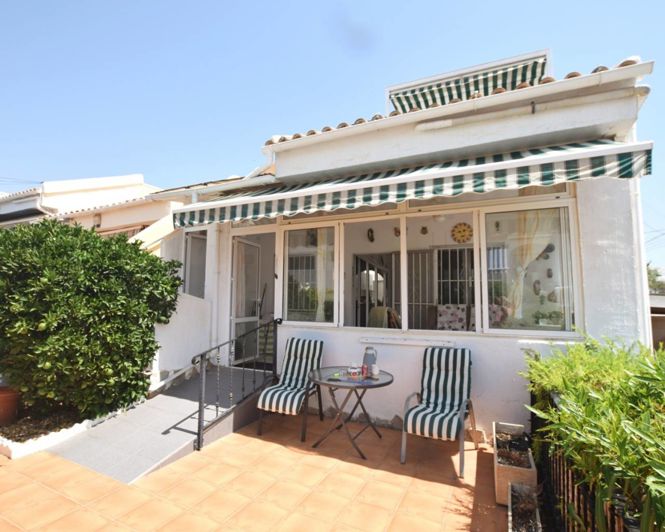 Image No.1-2 Bed Semi-Detached for sale