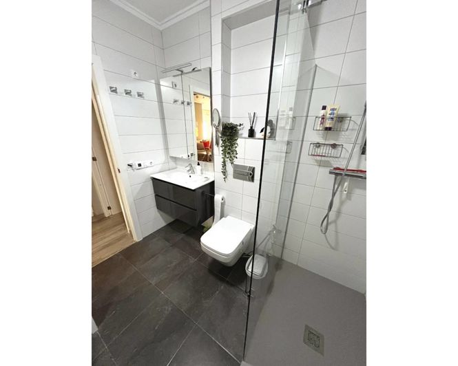 Image No.12-3 Bed Villa for sale