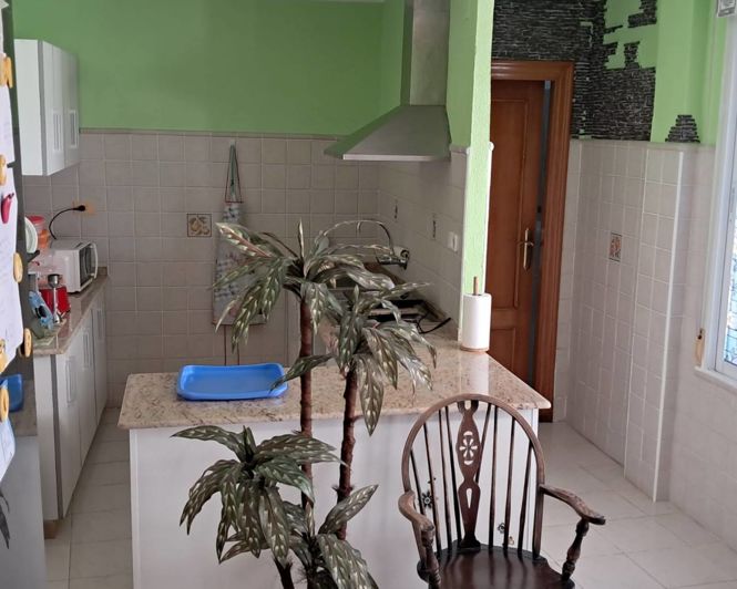 Image No.10-2 Bed Bungalow for sale