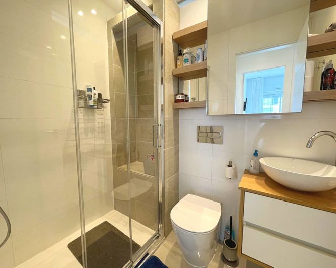 Image No.14-2 Bed Apartment for sale