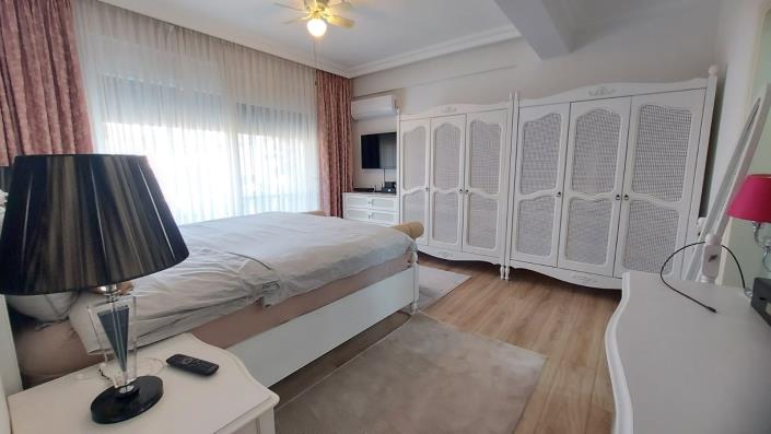 Image No.17-4 Bed Villa for sale