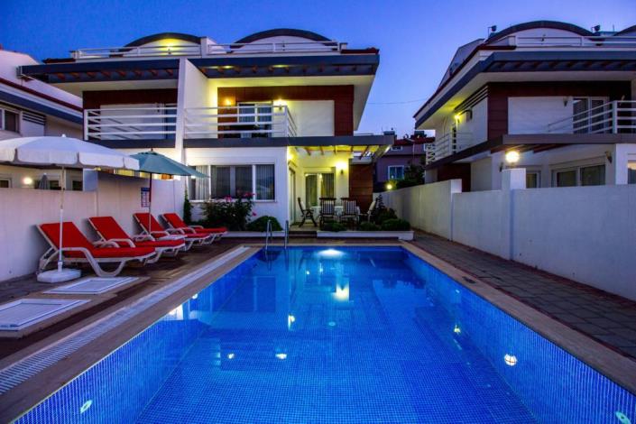 Image No.2-3 Bed Villa for sale