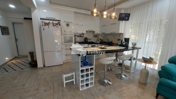 Image No.11-3 Bed Apartment for sale