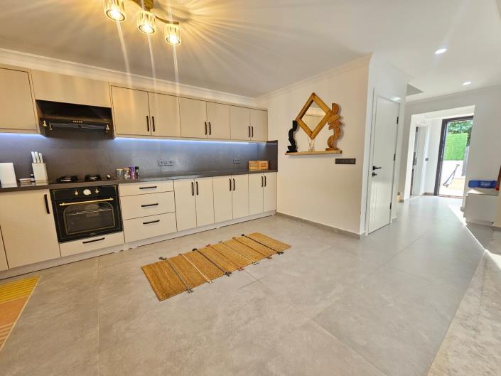 Image No.23-4 Bed Villa for sale