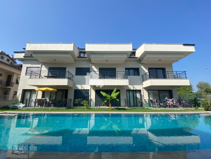 Image No.1-4 Bed Apartment for sale